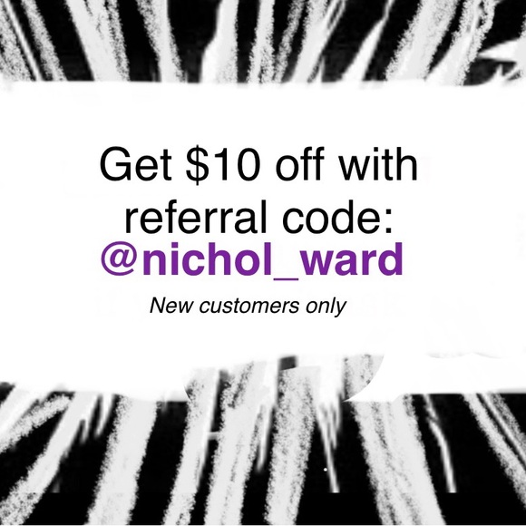 Michael Kors Gold Tone Bag Charm Hang Tag - Picture 8 of 14